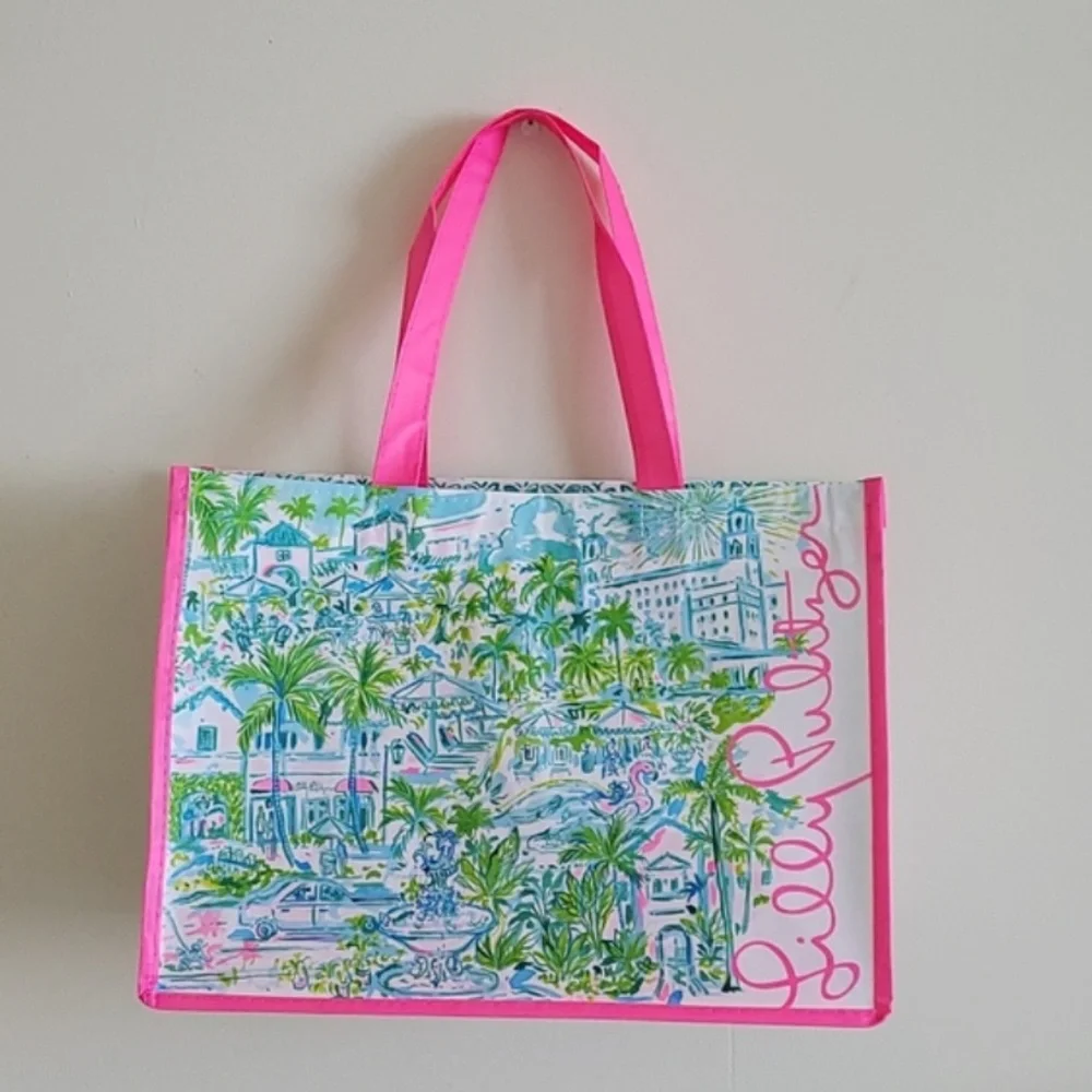 Lilly Pulitzer Floral Garden Pink Leopard Reusable Plastic 11” x 9” Tote…NEW